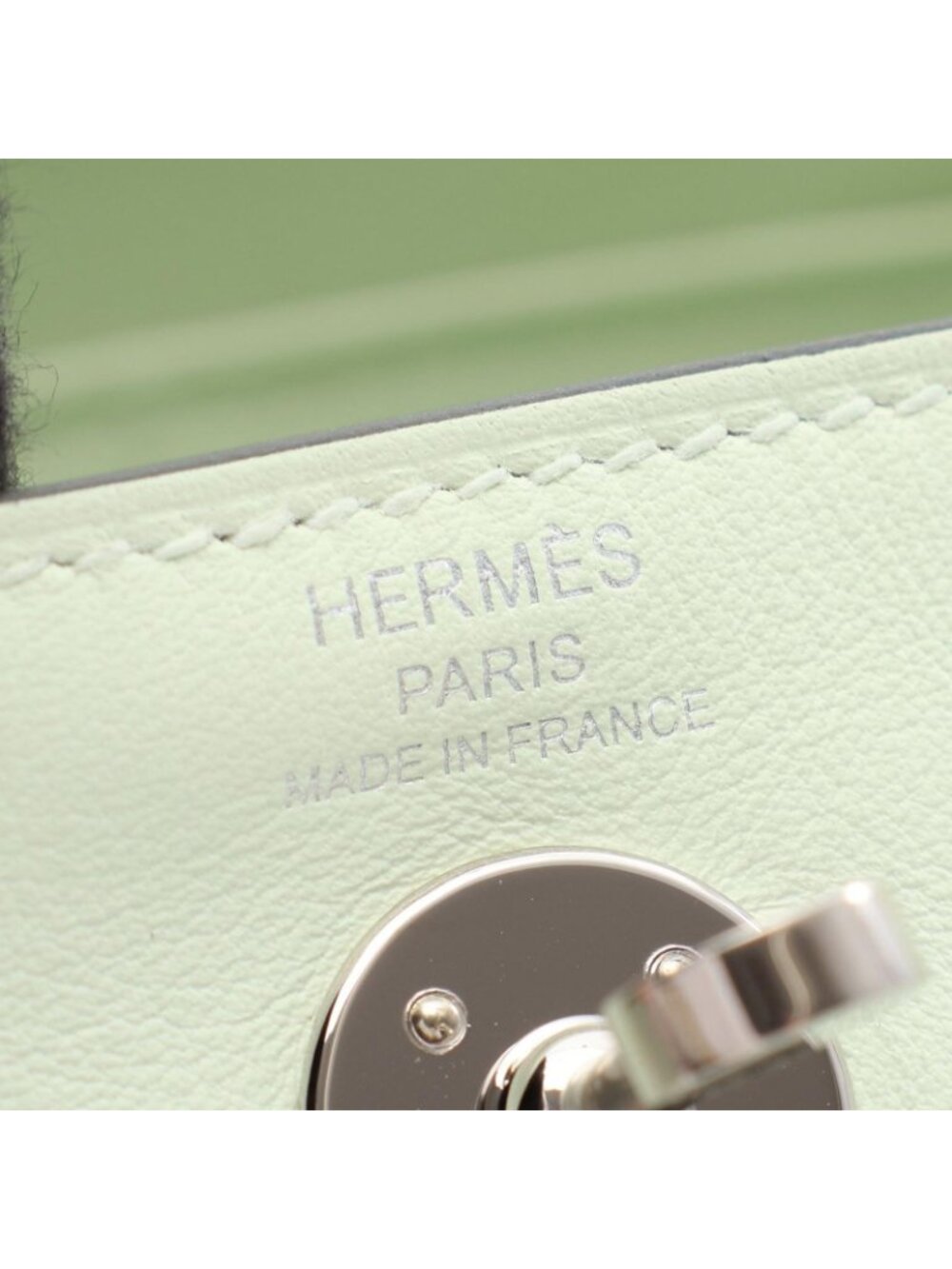 Hermes Shoulder Bag Lindy Mini Vert Fizz Leather Calf - Picture 4 of 7